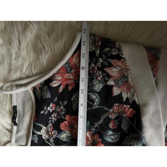 Papaya Tops - Papaya Floral Crop Tank Top with White Trim